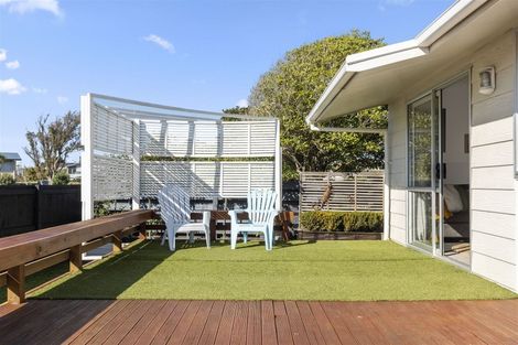 Photo of property in 200 Dickson Road, Papamoa Beach, Papamoa, 3118