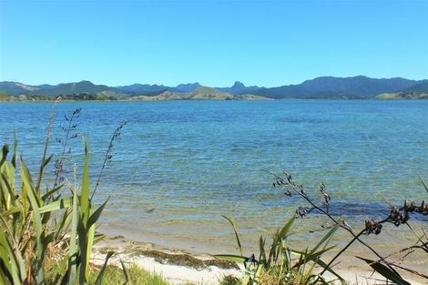 Photo of property in 114 Ti Kouka Crescent, Matarangi, Whitianga, 3592