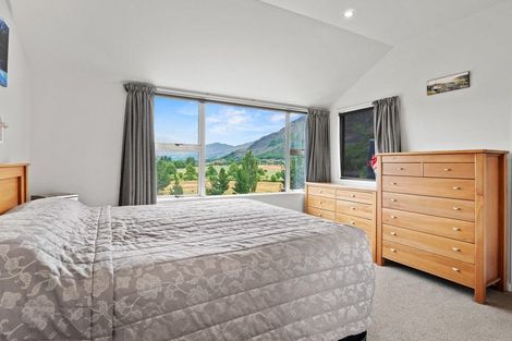 Photo of property in 13 Shaw Street, Arrowtown, 9302