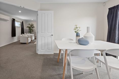 Photo of property in 24a Rue De La Mare, Parklands, Christchurch, 8083