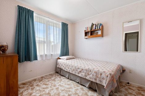 Photo of property in 13 Pukeko Place, Tokoroa, 3420