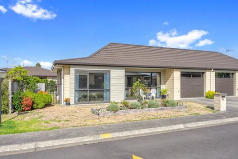 Photo of property in Georgia Estate, 41/3 Georgia Grove, Paraparaumu, 5032