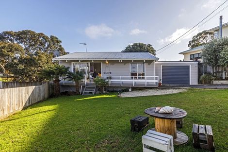 Photo of property in 6a Tiri Road, Manly, Whangaparaoa, 0930