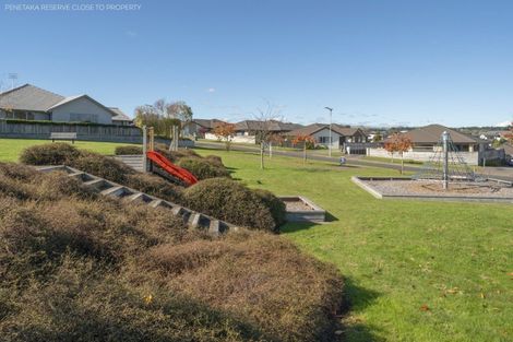 Photo of property in 22 Penetaka Heights, Pyes Pa, Tauranga, 3112