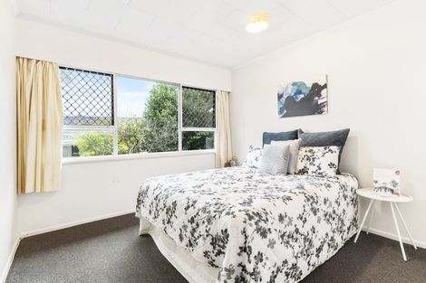Photo of property in 5a Mckenzie Road, Mangere Bridge, Auckland, 2022