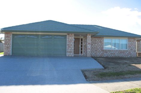 Photo of property in 2 Halyard Loop, Haruru, 0204
