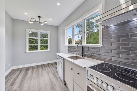 Photo of property in 25b Torino Street, Point England, Auckland, 1072