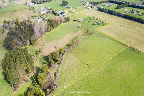 Photo of property in 128 Lindsay Road, Levin, 5510