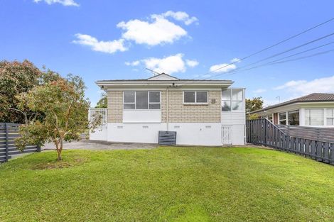 Photo of property in 1/38 Divich Avenue, Te Atatu South, Auckland, 0610