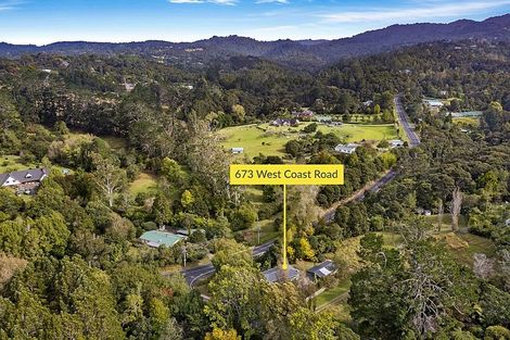 Photo of property in 673 West Coast Road, Oratia, Auckland, 0604