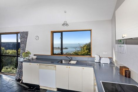 Photo of property in 6 Glendevere Terrace, Redcliffs, Christchurch, 8081