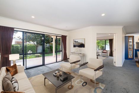 Photo of property in 1 Hanna Place, Havelock North, 4130