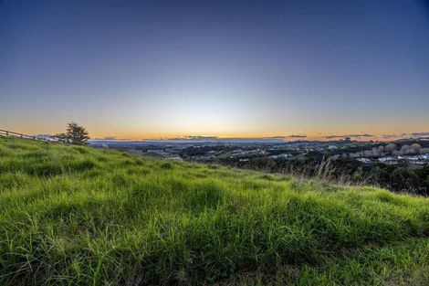 Photo of property in 768 Redoubt Road, Flat Bush, Auckland, 2019