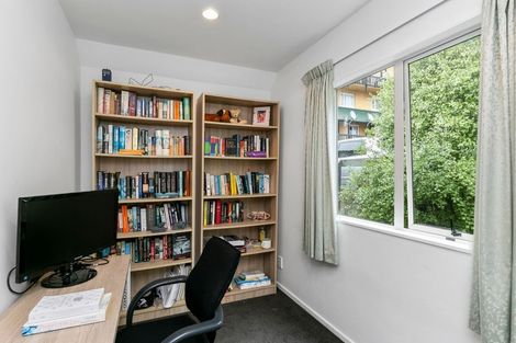 Photo of property in 9/33 Hiropi Street, Newtown, Wellington, 6021