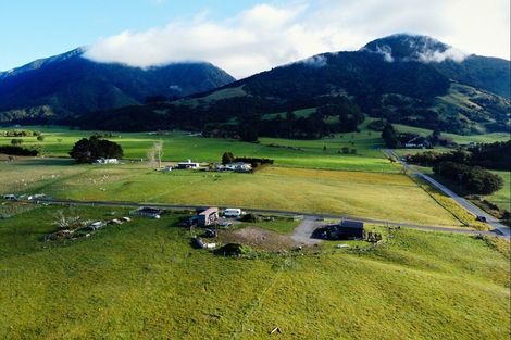 Photo of property in 235 Bay Paddock Road, Hapuku, Kaikoura, 7371