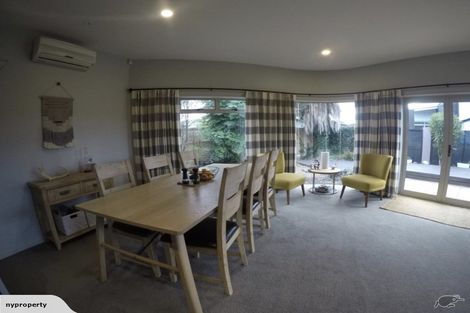 Photo of property in 13 Oriental Parade, Papamoa Beach, Papamoa, 3118