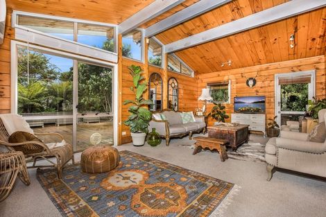 Photo of property in 9 Mcinnes Road, Weymouth, Auckland, 2103