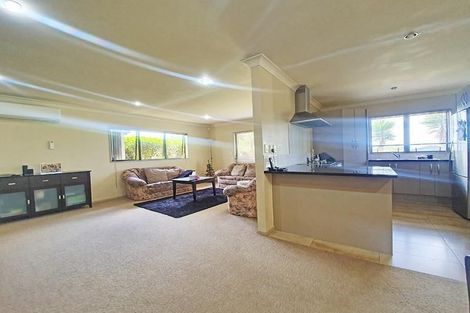 Photo of property in 106 Alfriston Road, Manurewa, Auckland, 2105