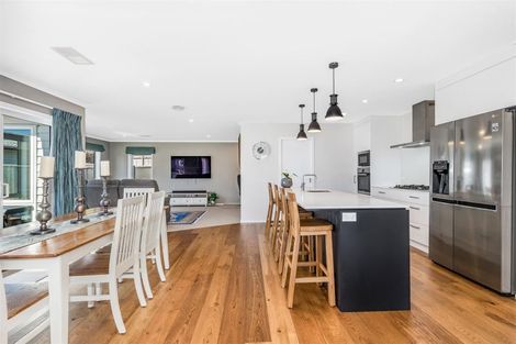 Photo of property in 17 Waitaria Terrace, Aotea, Porirua, 5024