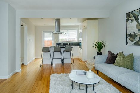 Photo of property in 3/29 Heywood Terrace, Richmond, Christchurch, 8013