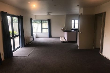 Photo of property in 2/15 Allen Street, Boulcott, Lower Hutt, 5011