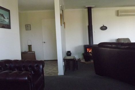 Photo of property in 64 Peel Street, Geraldine, 7930