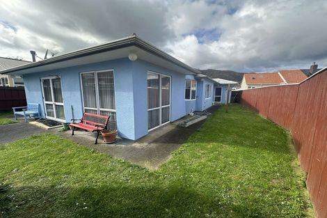 Photo of property in 17 Macky Street, Taita, Lower Hutt, 5011