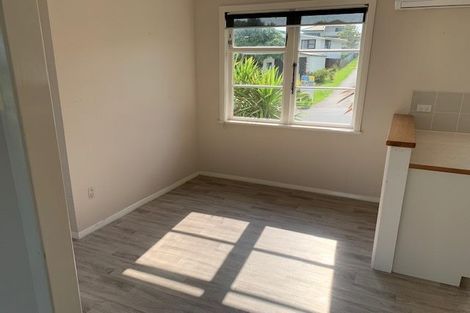 Photo of property in 8 Matangi Terrace, Snells Beach, 0920