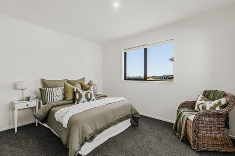 Photo of property in 19 Rehua Way, Papamoa, 3118