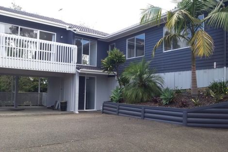 Photo of property in 27 Park Hill Road, Birkenhead, Auckland, 0626