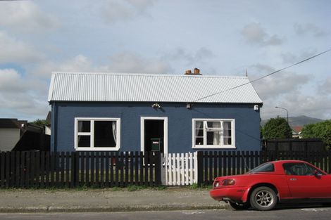 Photo of property in 94 Grafton Street, Waltham, Christchurch, 8011