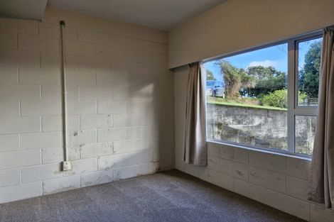 Photo of property in 111 Glenpark Avenue, Frankleigh Park, New Plymouth, 4310