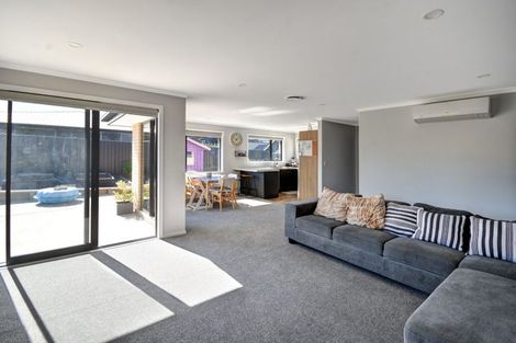 Photo of property in 48 Heathfield Drive, Mosgiel, 9024