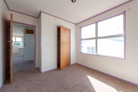 Photo of property in 56 Karewa Parade, Papamoa Beach, Papamoa, 3118