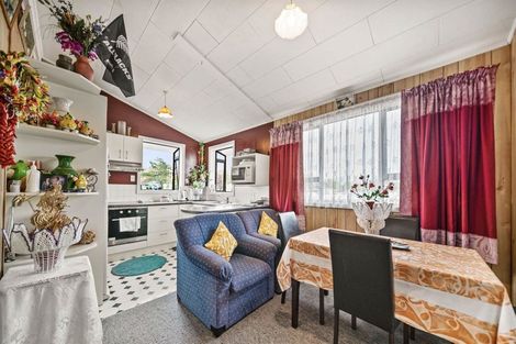 Photo of property in 20 Watchfield Close, Mangere, Auckland, 2022