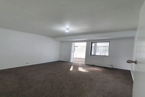 Photo of property in 90 Monarch Avenue, Hillcrest, Auckland, 0627