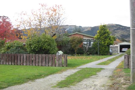 Photo of property in 4 Mill Street, Tapanui, 9522