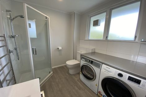 Photo of property in 4/18 Agra Crescent, Khandallah, Wellington, 6035