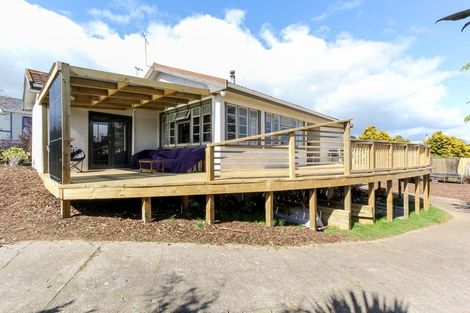 Photo of property in 8 Newbury Place, Waitara, 4320
