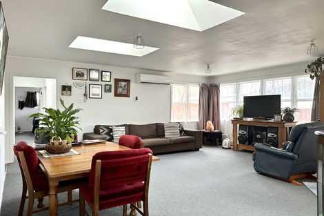 Photo of property in 48 Morris Road, Hillcrest, Hamilton, 3216