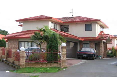 Photo of property in 7 Pistachio Place, Goodwood Heights, Auckland, 2105