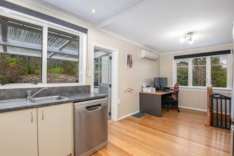 Photo of property in 2a Church Hill Road, Green Island, Dunedin, 9018