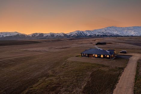 Photo of property in 355 Golden Road, Springvale, Alexandra, 9393