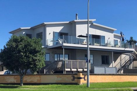 Photo of property in 2 Bermuda Drive, Hornby, Christchurch, 8042