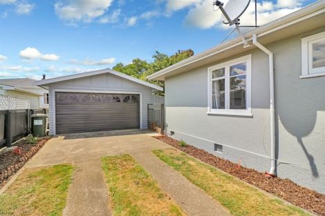 Photo of property in 75 Gordon Street, Dannevirke, 4930