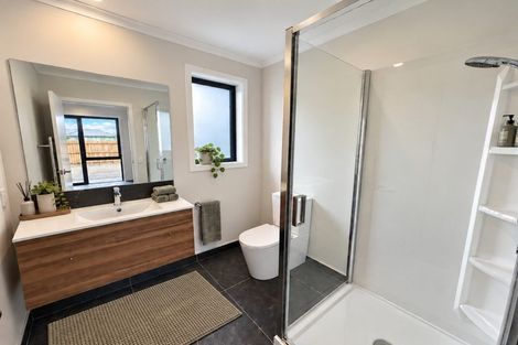 Photo of property in 18 Piwakawaka Place, Leeston, 7632