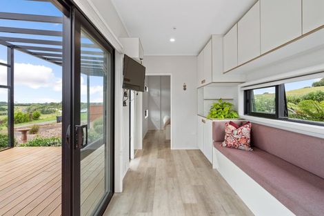 Photo of property in 49 Honey Road, Otaua, 2683