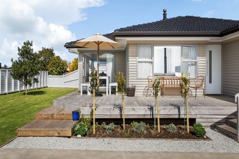 Photo of property in 8 Sandleigh Drive, Athenree, Katikati, 3177