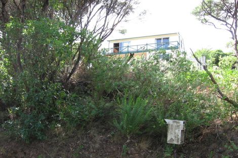 Photo of property in 41 Okoka Road, Omiha, Waiheke Island, 1081