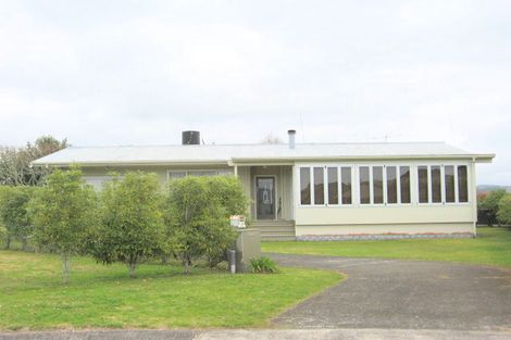 Photo of property in 18 School Road, Whitianga, 3510